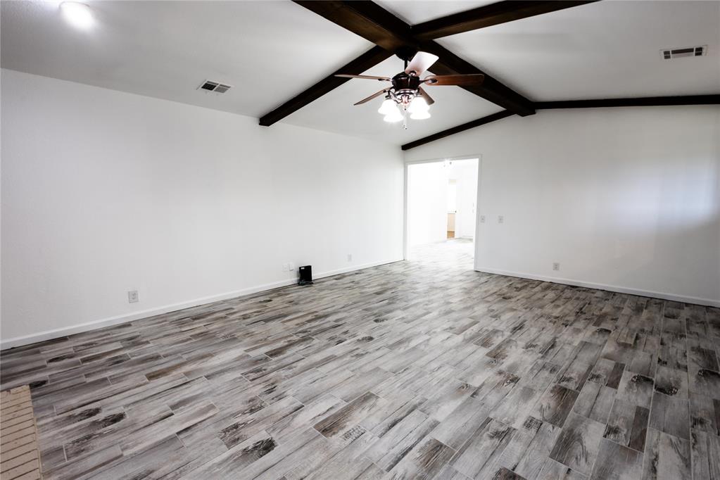 4725 Marston Court Property Photo 4