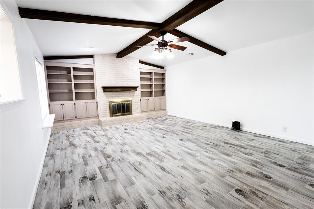 4725 Marston Court Property Photo 5