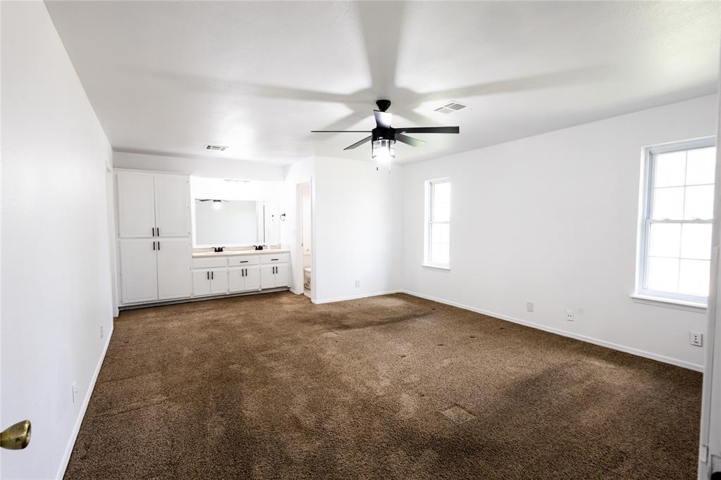 4725 Marston Court Property Photo 8