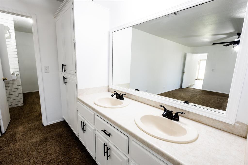 4725 Marston Court Property Photo 12