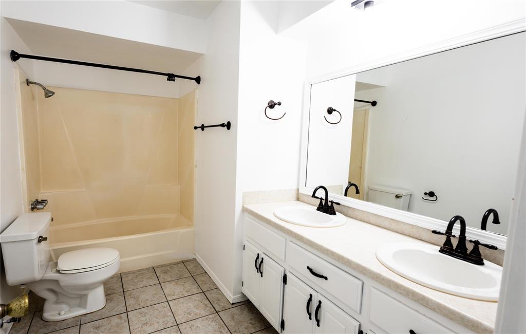 4725 Marston Court Property Photo 24