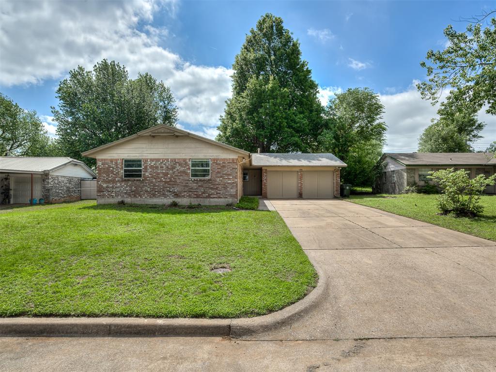 304 W Campbell Drive Property Photo 1