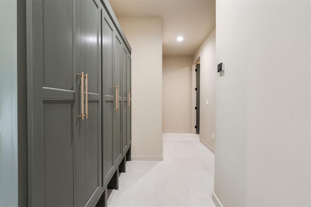 7325 Skipping Stone Drive Property Photo 39
