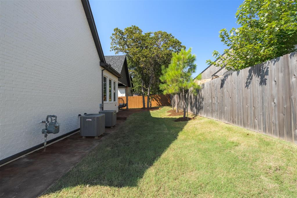 7325 Skipping Stone Drive Property Photo 46