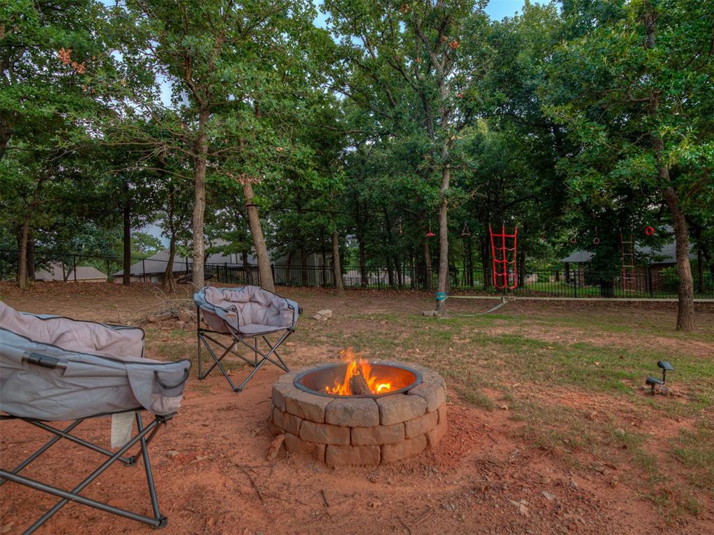 5736 Asheville Way Property Photo 4
