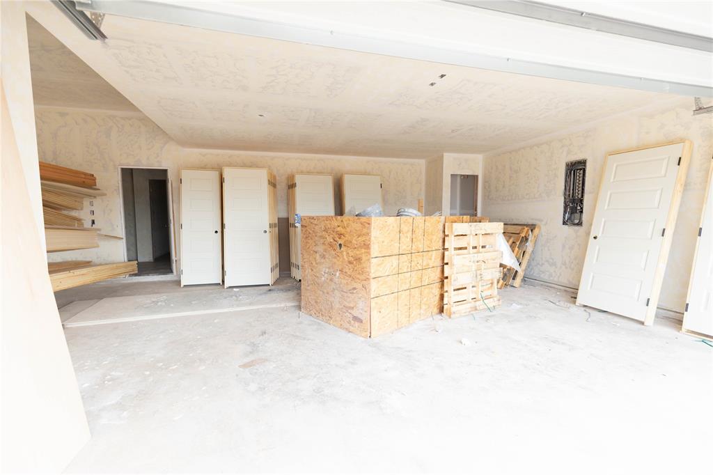 11121 Nw 90th Street Property Photo 19