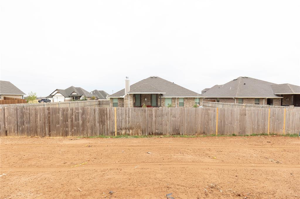 11121 Nw 90th Street Property Photo 25