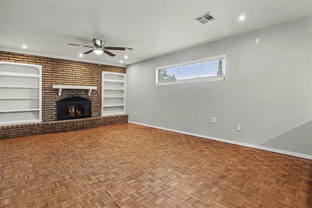 5004 Nw 61st Place Property Photo 8