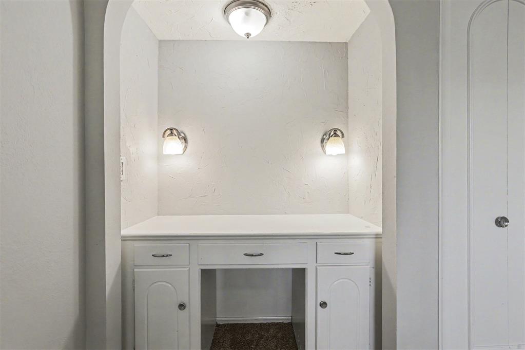 5004 Nw 61st Place Property Photo 17