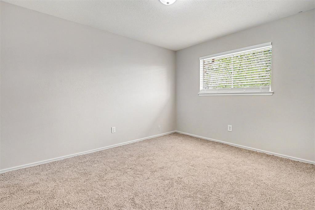 5004 Nw 61st Place Property Photo 19