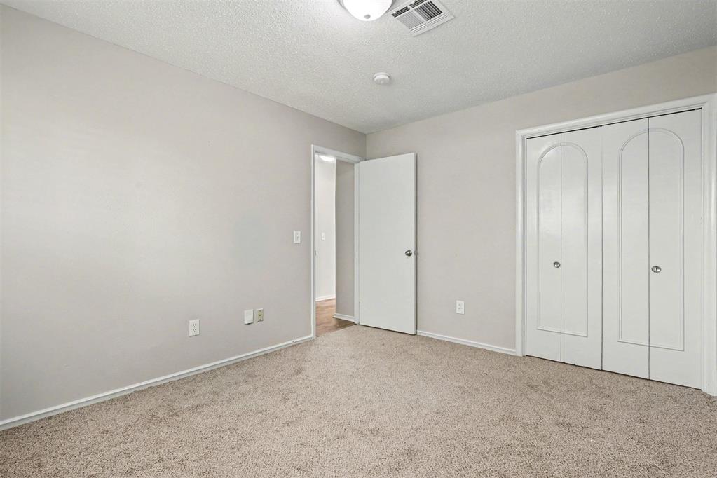 5004 Nw 61st Place Property Photo 21