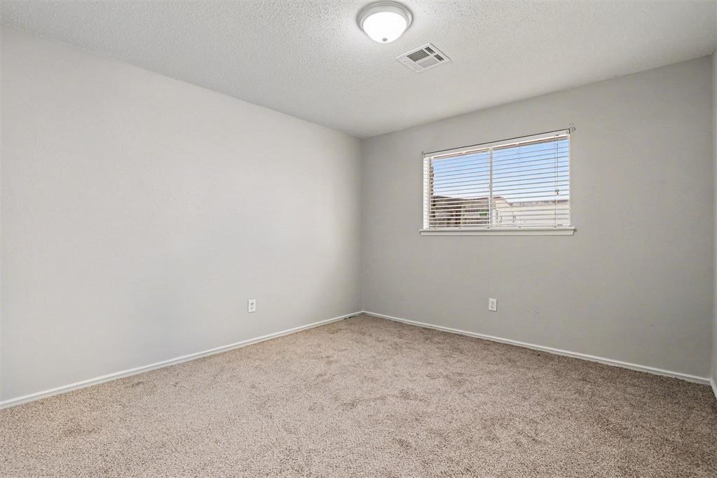 5004 Nw 61st Place Property Photo 22