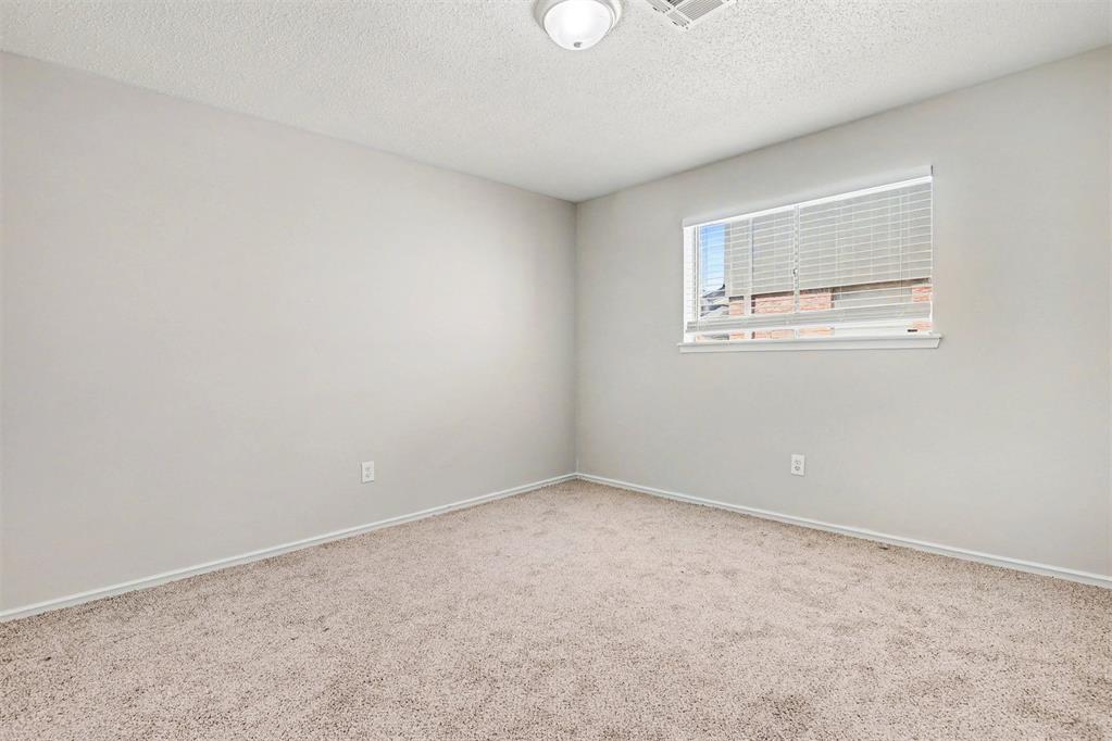 5004 Nw 61st Place Property Photo 25