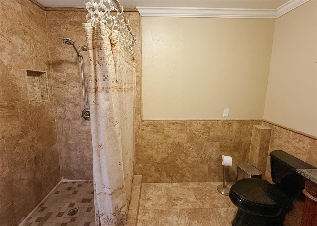 1120 Nw 51st Street 4 Property Photo 14