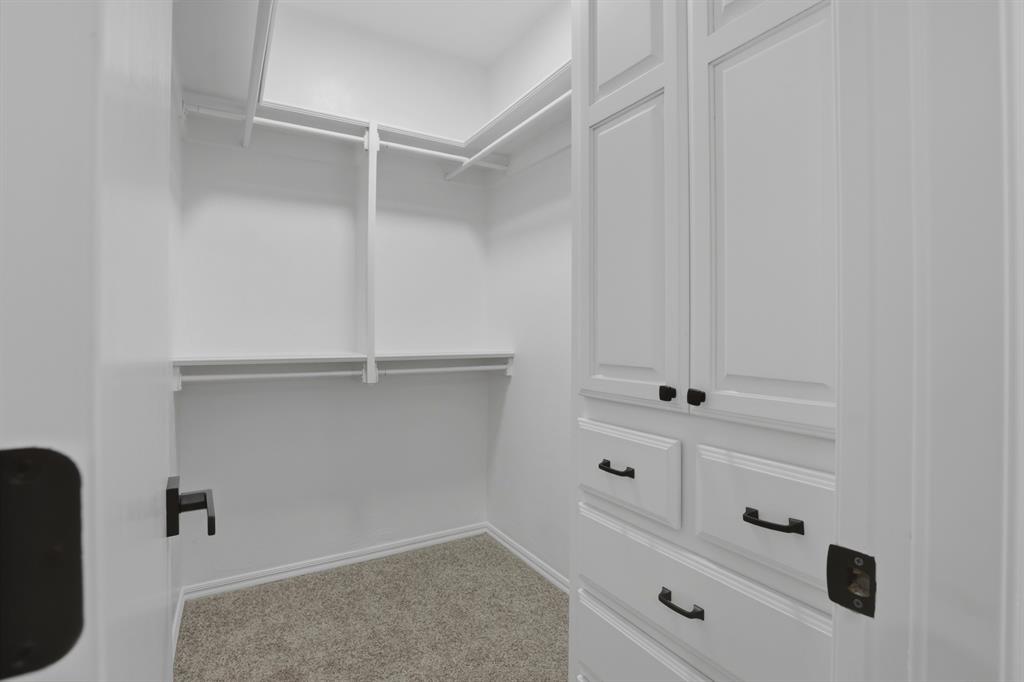 8609 S Rockwell Avenue Property Photo 14