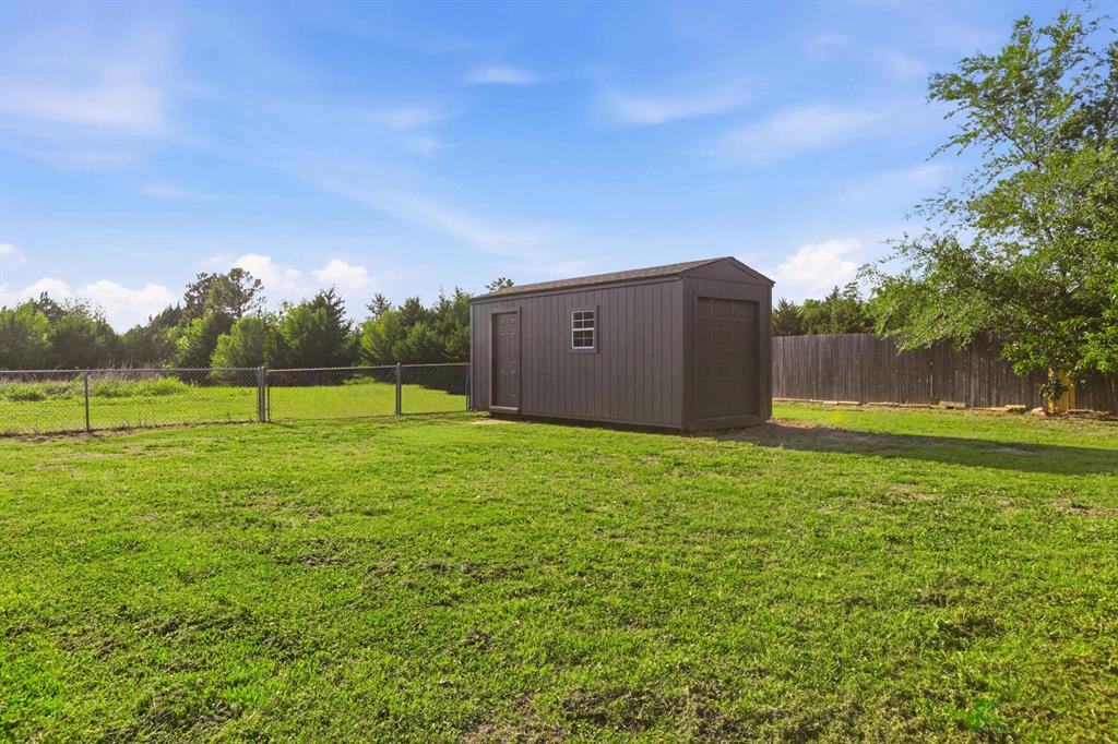 8609 S Rockwell Avenue Property Photo 23