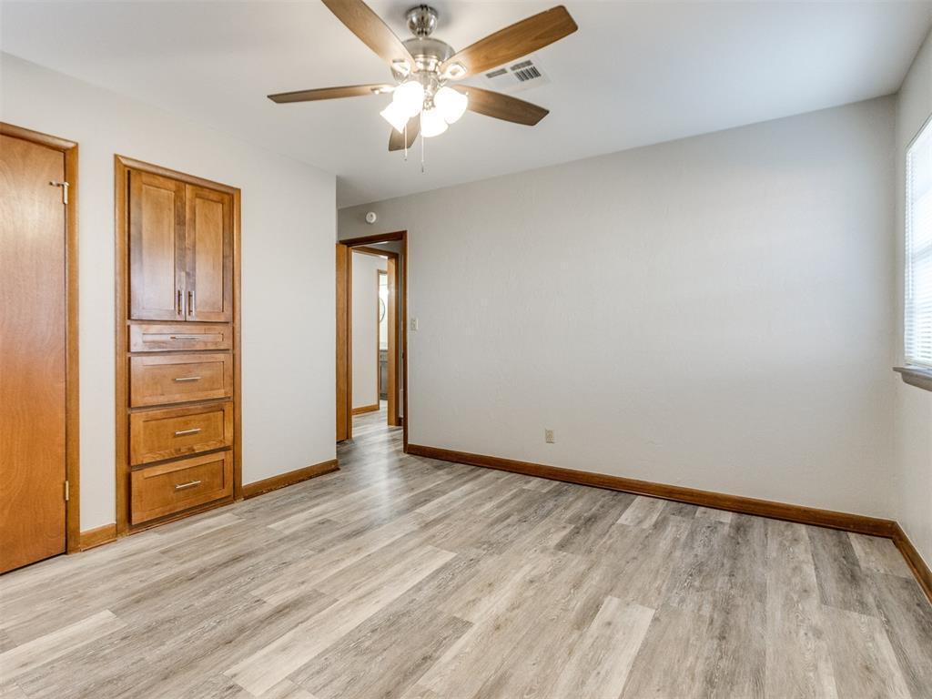 421 Foreman Avenue Property Photo 14