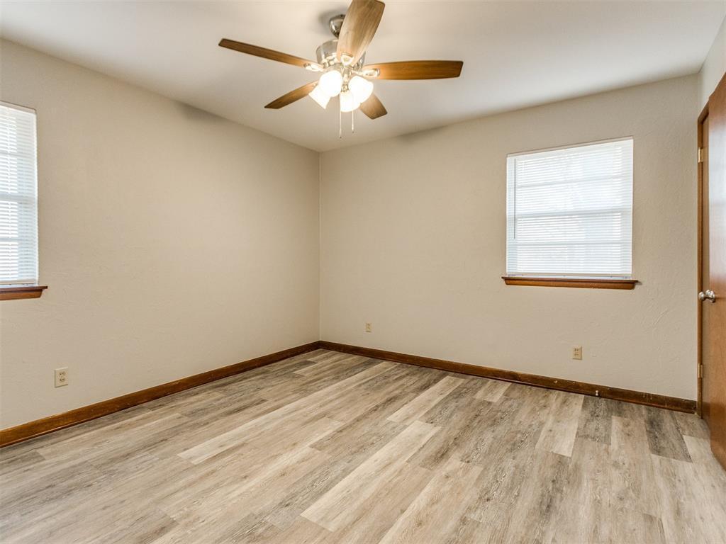421 Foreman Avenue Property Photo 15