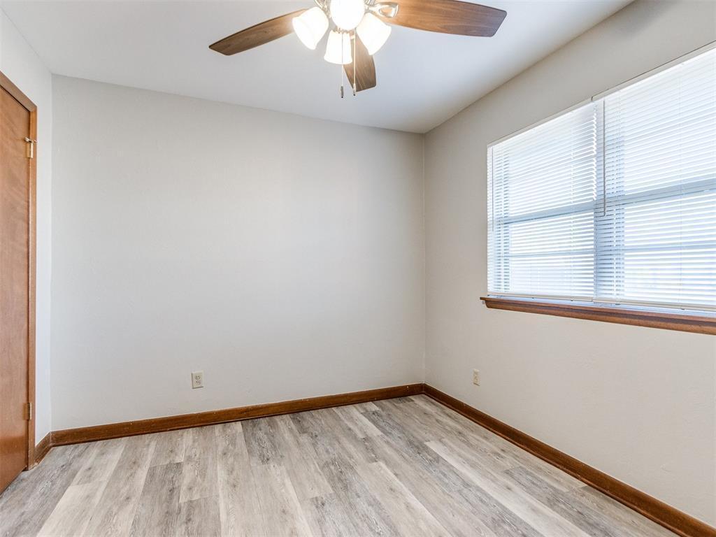 421 Foreman Avenue Property Photo 19