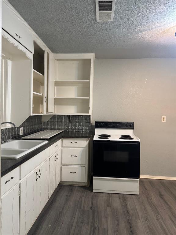 1040 Sw 49 Street Property Photo 6