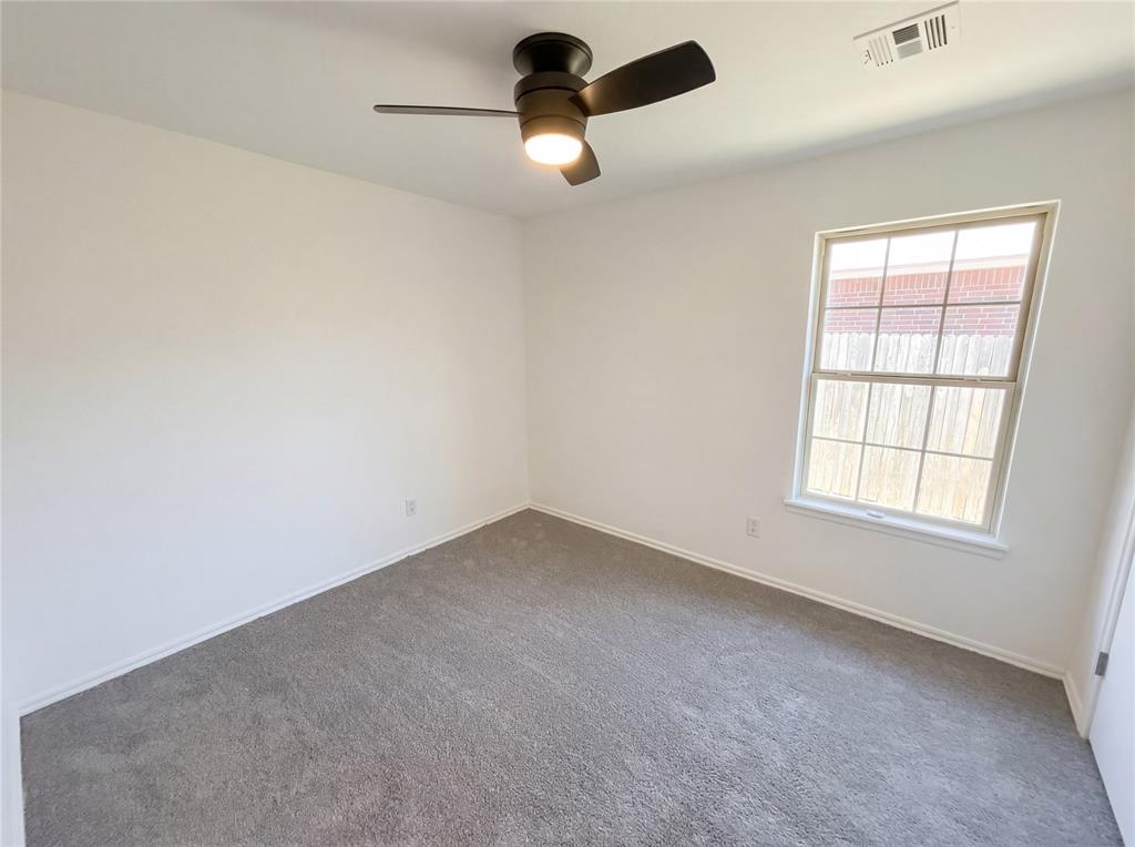 504 Woodbriar Property Photo 13