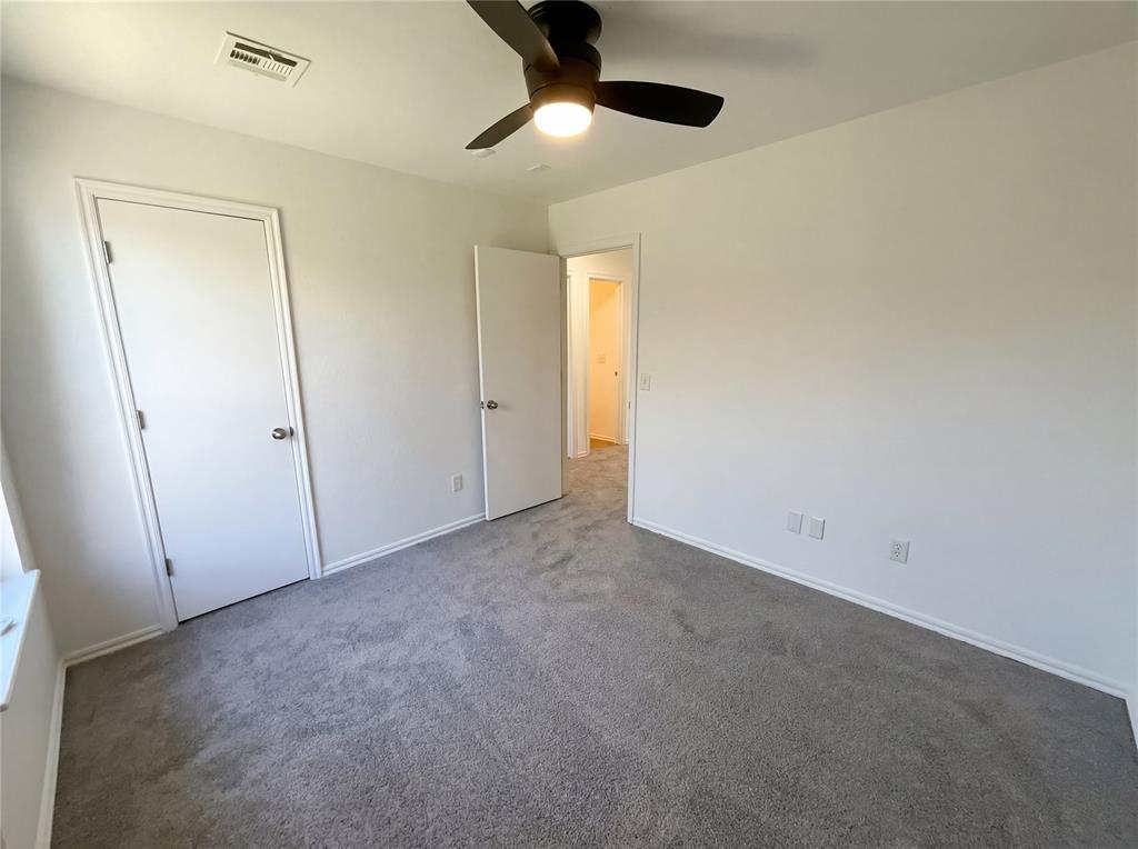 504 Woodbriar Property Photo 14