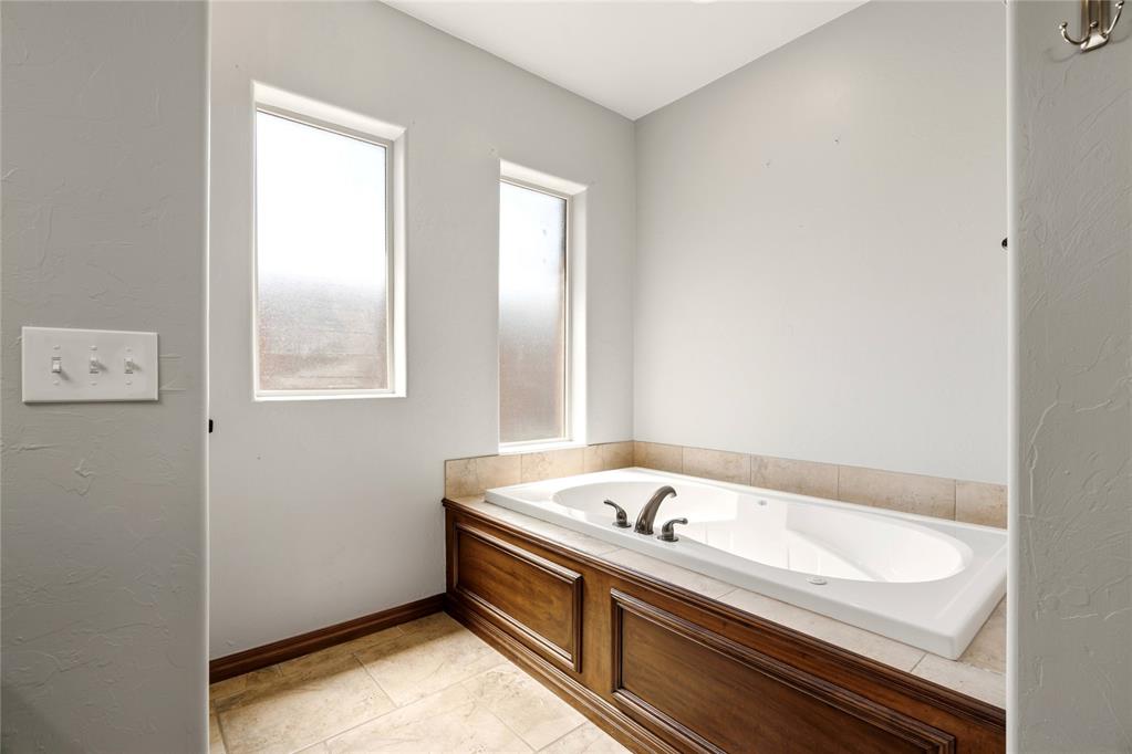 13617 Keswick Lane Property Photo 17