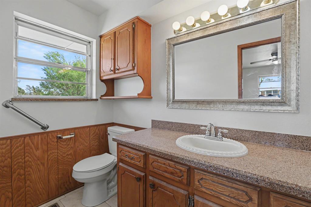 122 N Montebella Terrace Property Photo 28