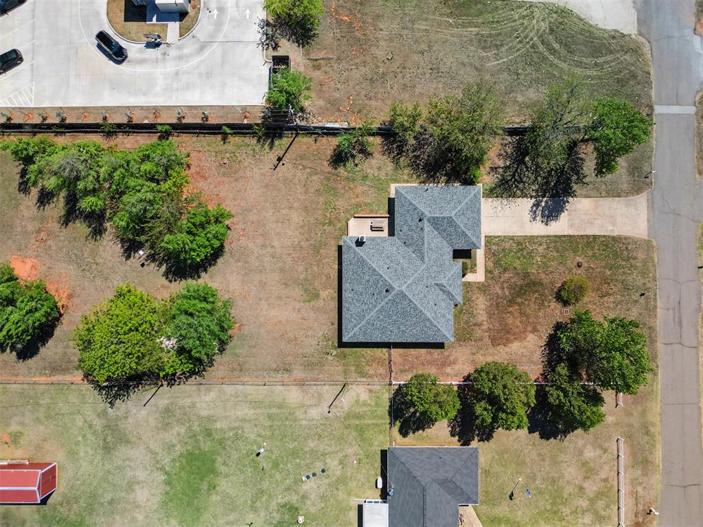 122 N Montebella Terrace Property Photo 43