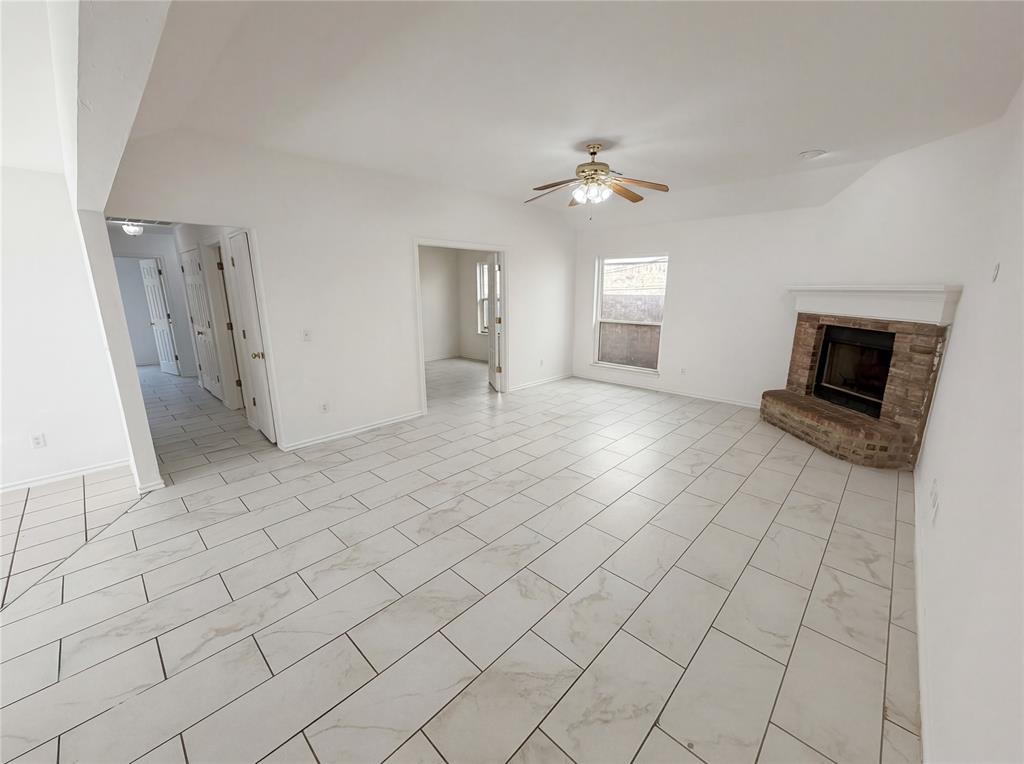 12917 Meadows Drive Property Photo 3