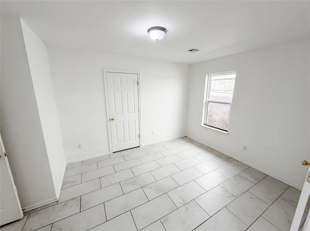 12917 Meadows Drive Property Photo 11