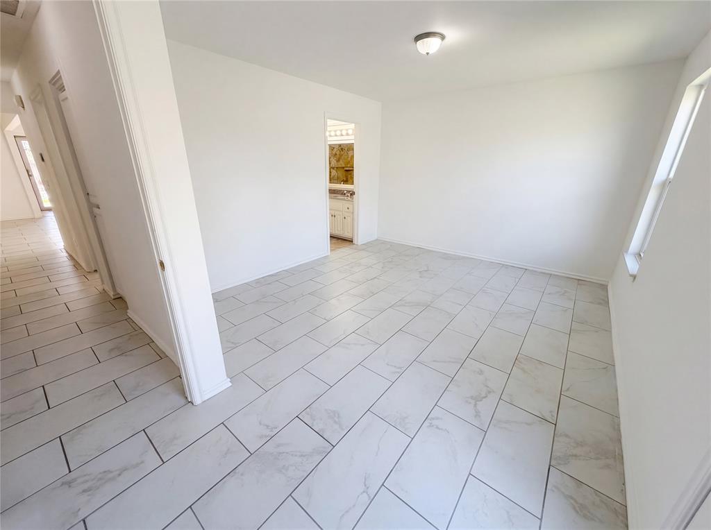 12917 Meadows Drive Property Photo 14