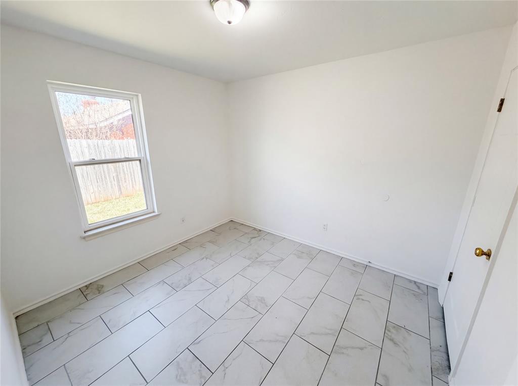 12917 Meadows Drive Property Photo 15