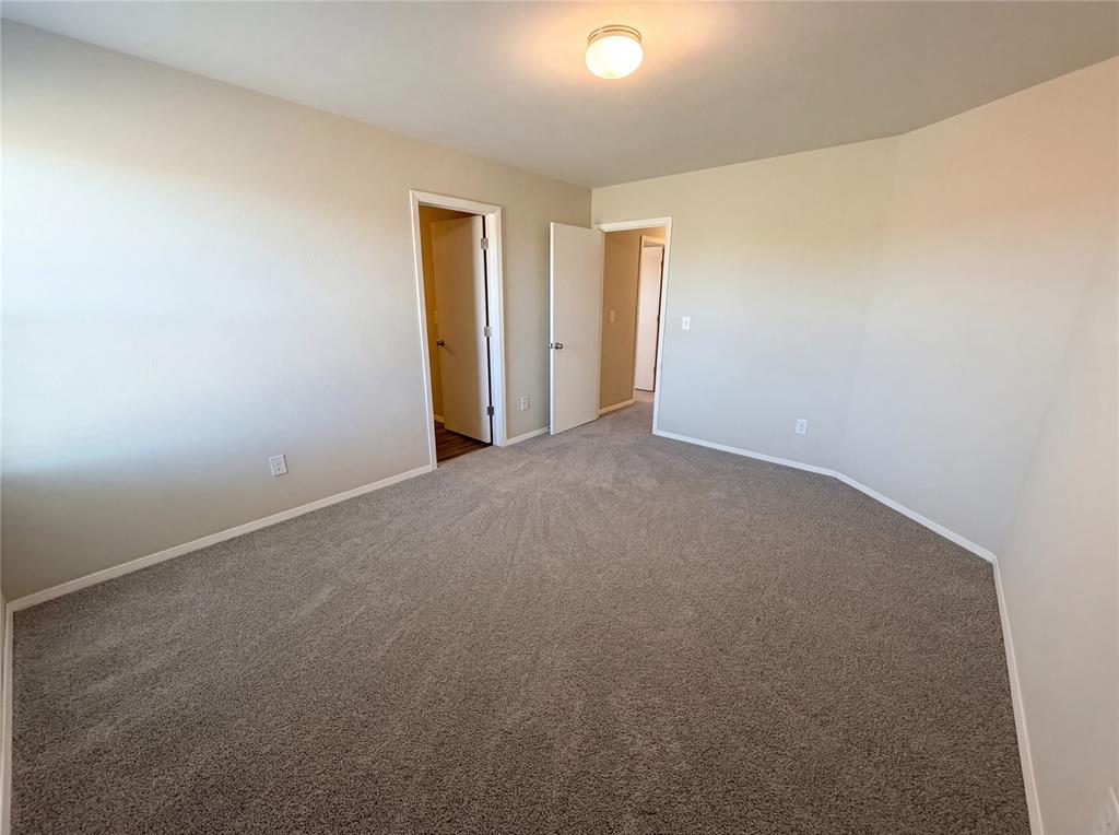 2308 Dillards Drive Property Photo 4