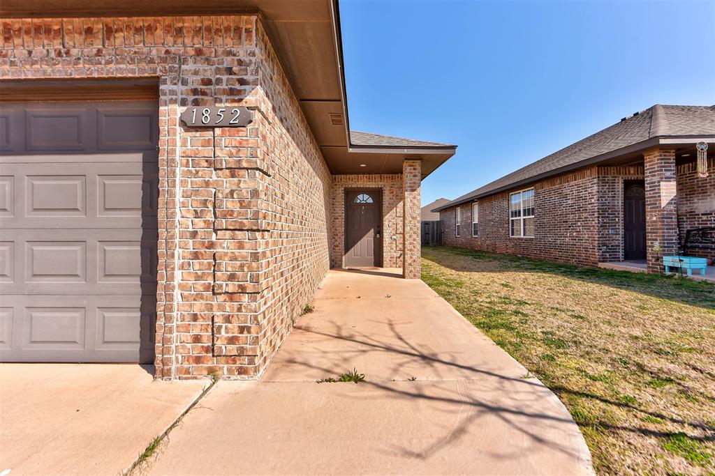 1852 Cypress Lane Property Photo 1