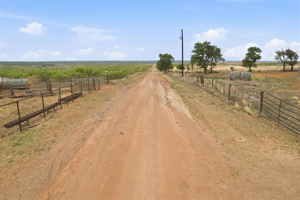 N County Road 1670 Property Photo 37