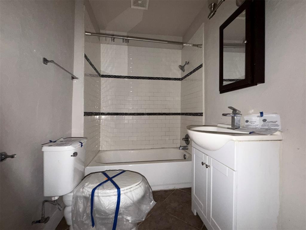 1441 Nw 42nd Street Property Photo 18