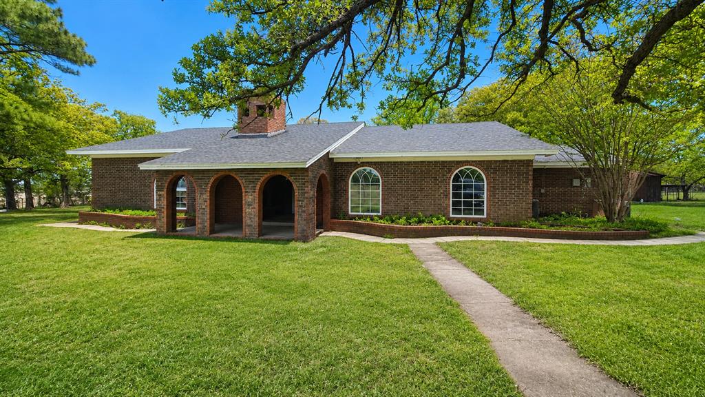 3452 Lindale Road Property Photo 1