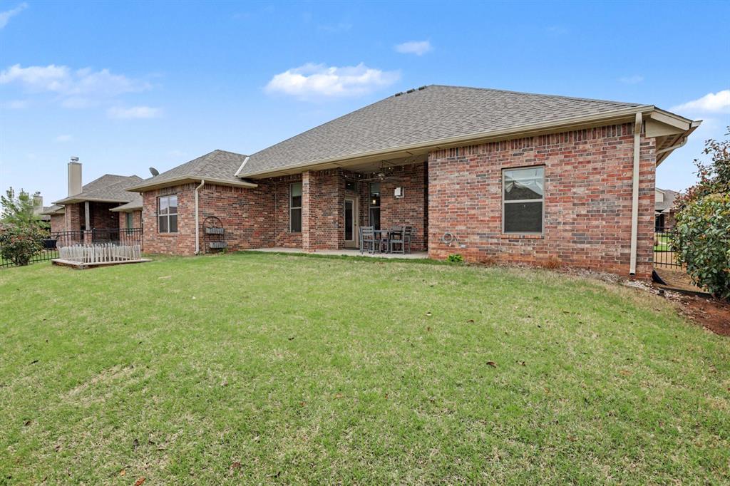 609 S Texoma Drive Property Photo 34