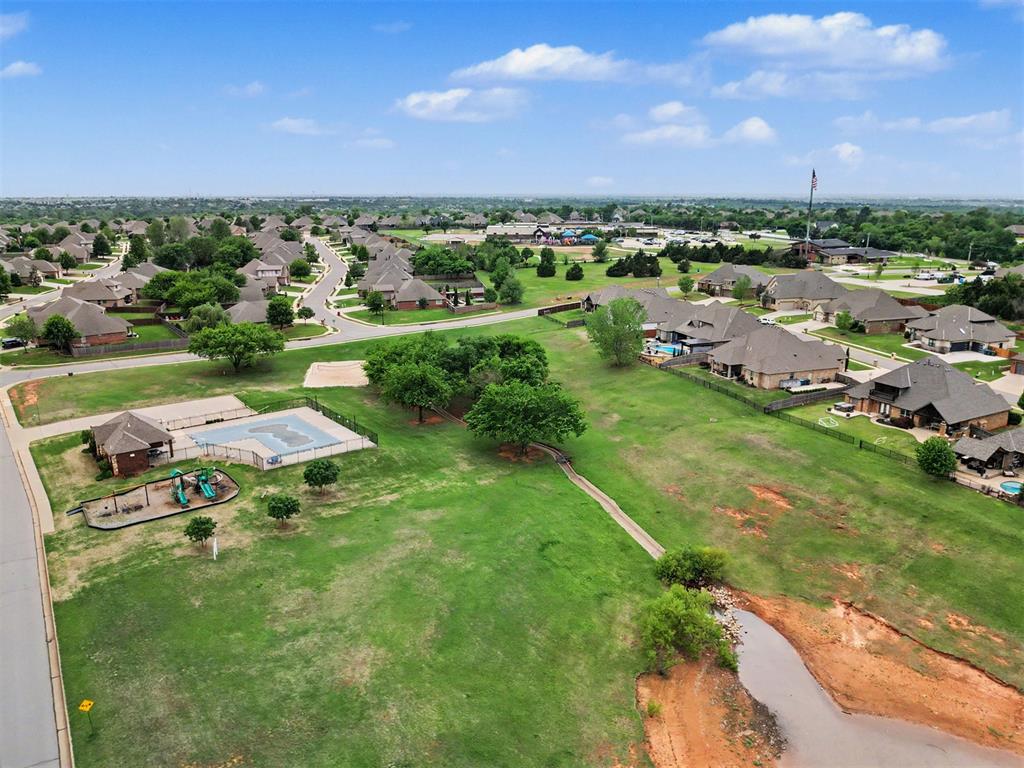 609 S Texoma Drive Property Photo 42
