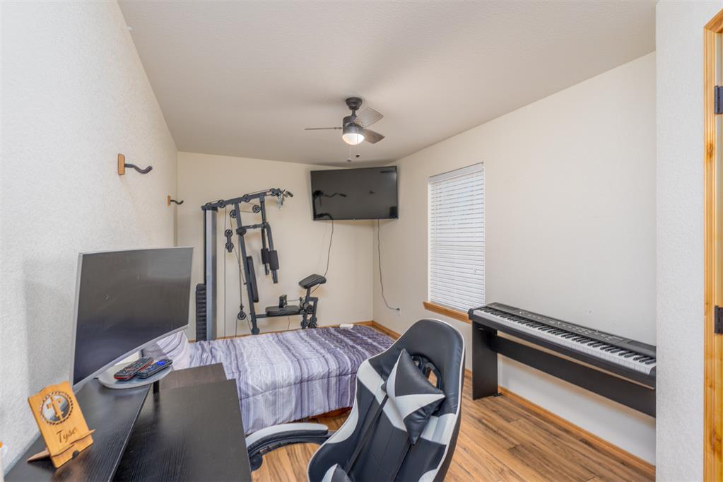 409748 E 1160 Road Property Photo 44