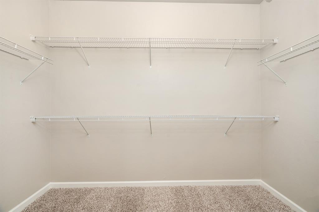 5437 Bayler Drive Property Photo 8
