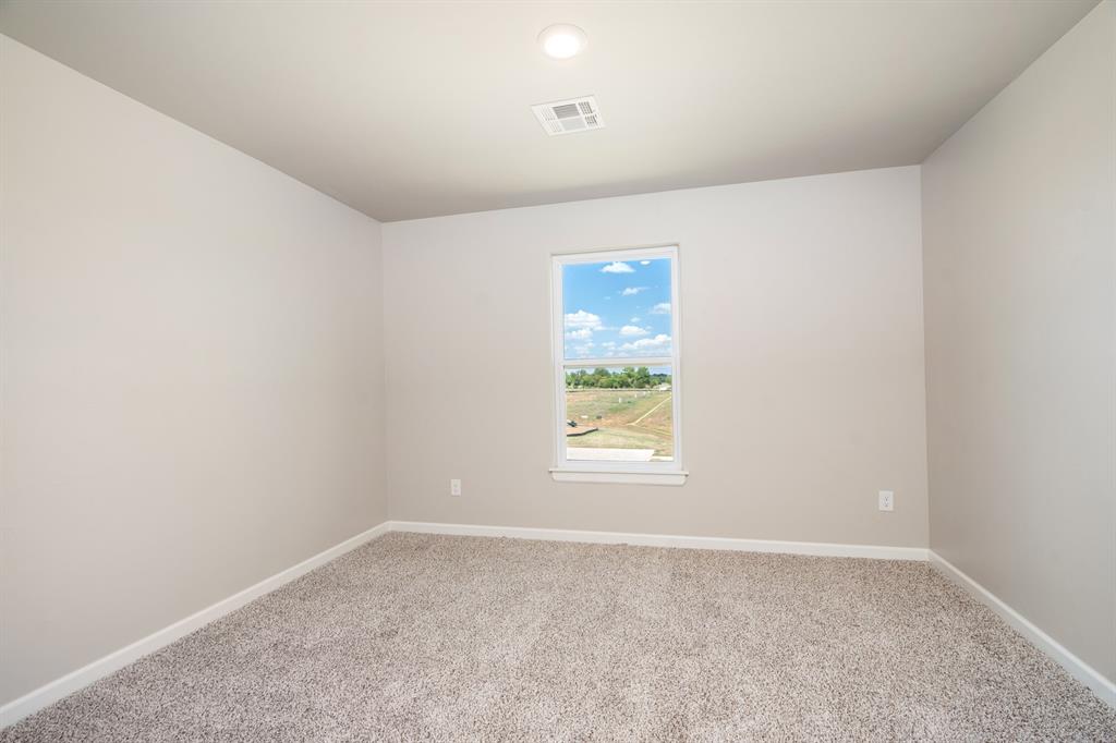 5437 Bayler Drive Property Photo 10