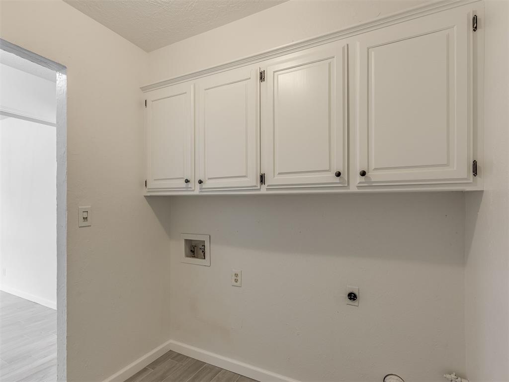 716 Landsdowne Drive Property Photo 39