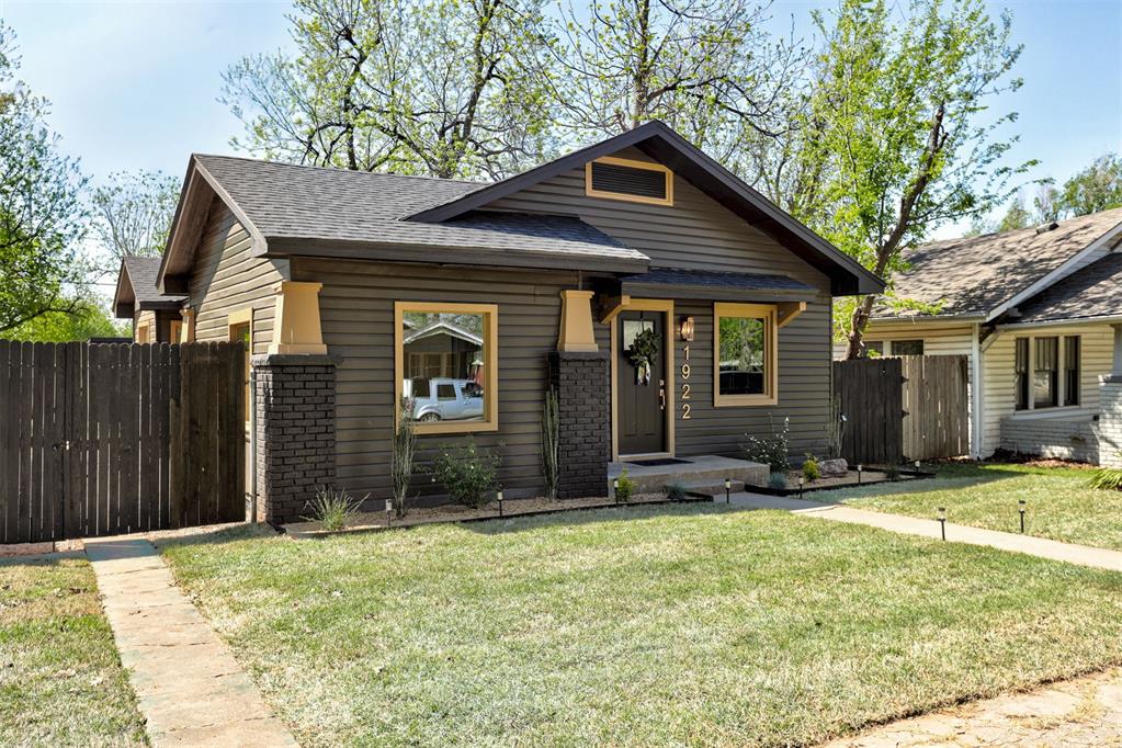 1223298 Property Photo 3