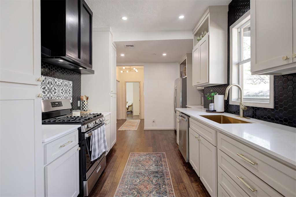 1223298 Property Photo 13