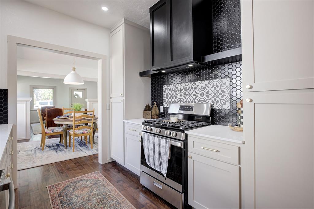 1223298 Property Photo 15