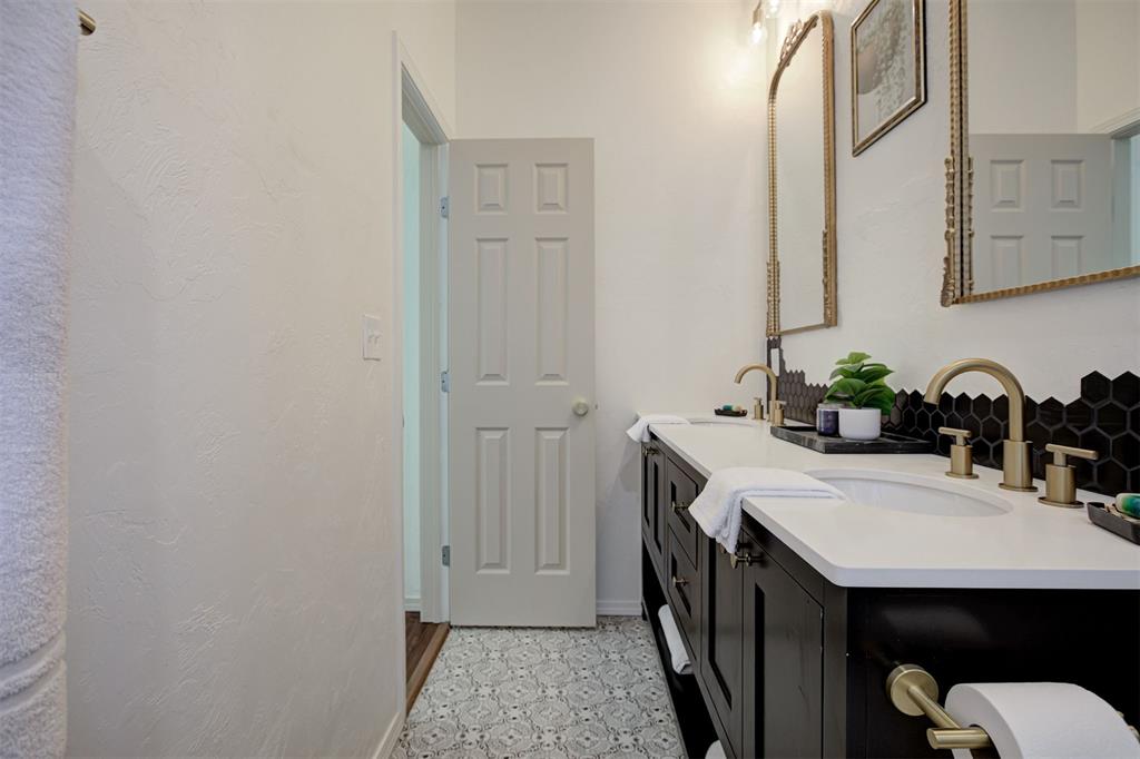 1223298 Property Photo 27
