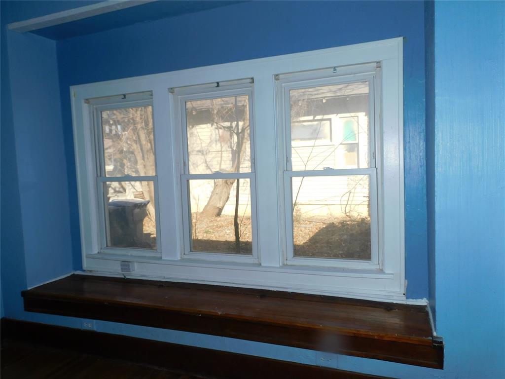 1950 W Park Property Photo 17