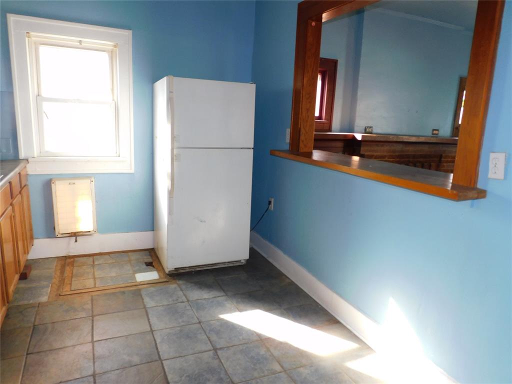 1950 W Park Property Photo 21